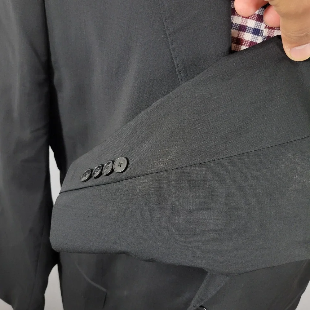 Hugo Boss Men's Sport Coat Blazer Two Button Black Wool Size‎ 50L